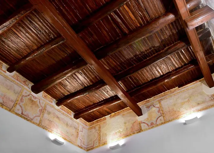 Bed & Breakfast Di Affreschi E Volte