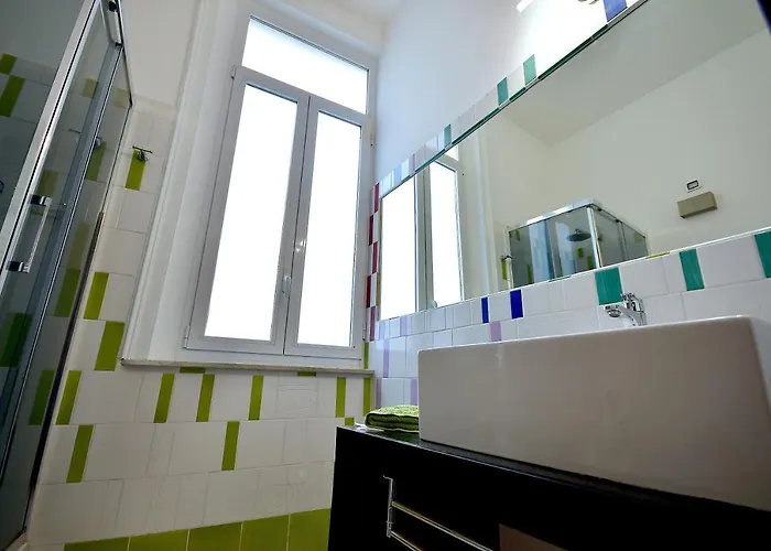 Bed & Breakfast Di Affreschi E Volte Neapol