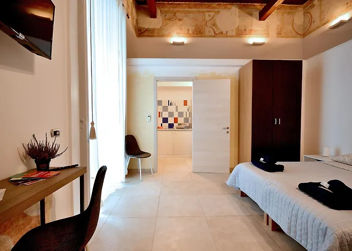 Di Affreschi E Volte Bed & Breakfast