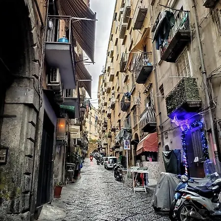 Di Affreschi E Volte 那不勒斯